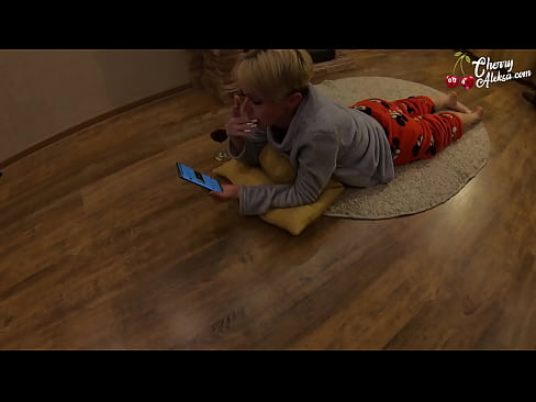 ❤️ Skør blondine suger kæmpe pik og hopper på den - analsex ❤️❌ Porno at da.corona-pass.ru ❌
